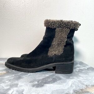 Stuart Weitzman Black Suede Shearling Ankle Boots Size 7.5